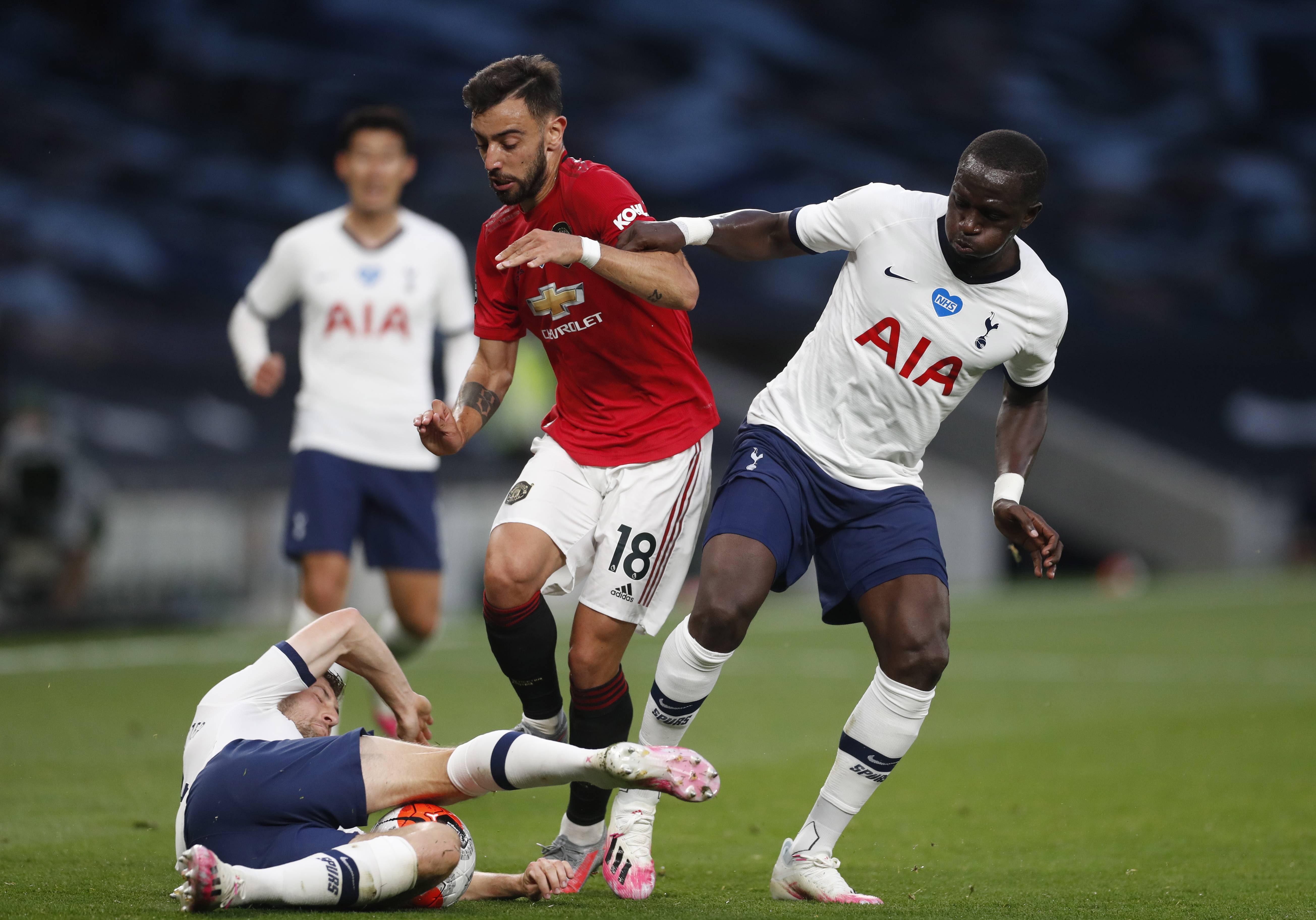 一场备受瞩 一场备受瞩